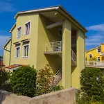 Apartment Claudia Crikvenica