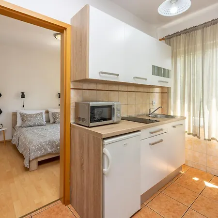 Claudia Apartamento