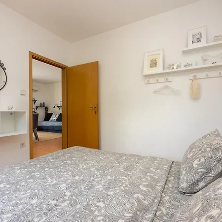 Claudia * Crikvenica