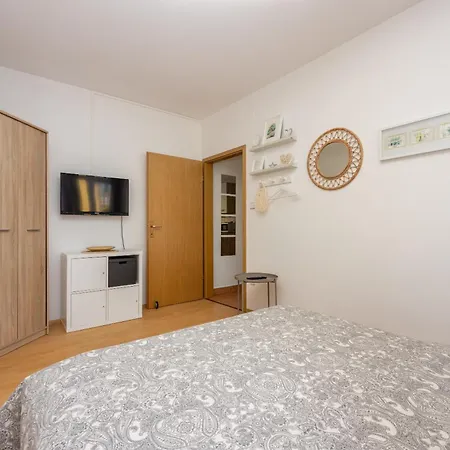 Claudia Apartamento