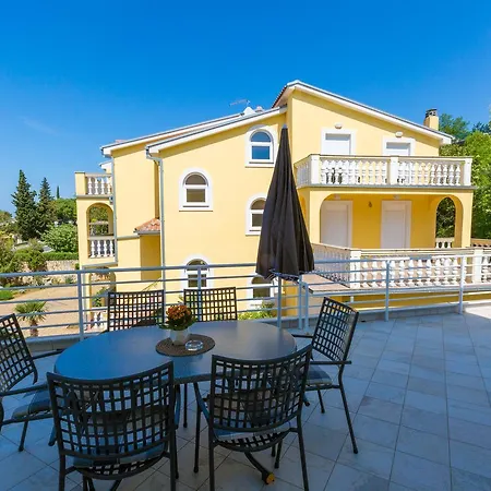 Claudia * Crikvenica