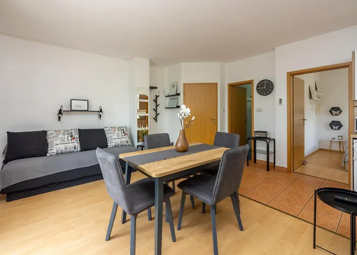 Claudia * Crikvenica