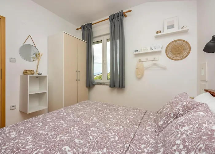 Claudia Apartmán *